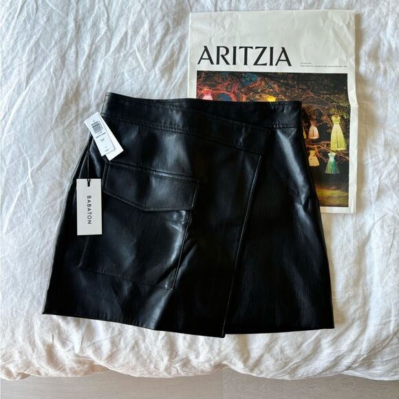 NWT Aritzia Babaton Happy Hour Skirt in Vegan Leather - Picture 6 of 7
